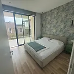 Quiet Bay 30-1 아파트 *